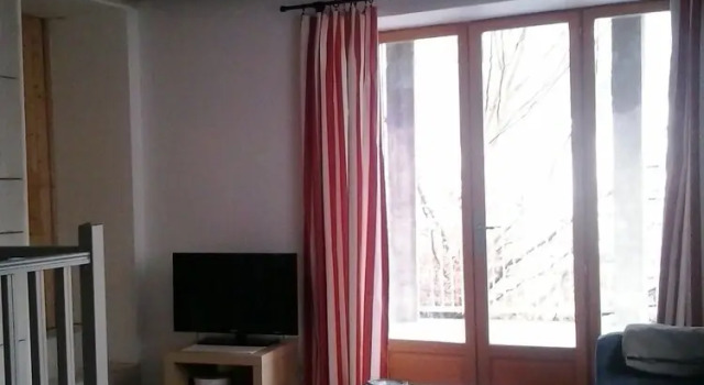 Gîte La Volière, Rezervovat Hotel Hotely v Ornans s parkováním, Parkování