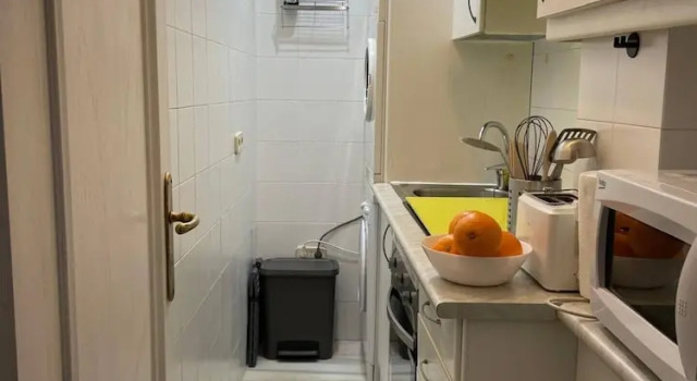 Апартаменты Cozy Apartment in La Latina Perfect for Work or Study