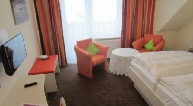 Strandhotel Wietjes, Забронировать Отель Бальтрум East Frisian Islands