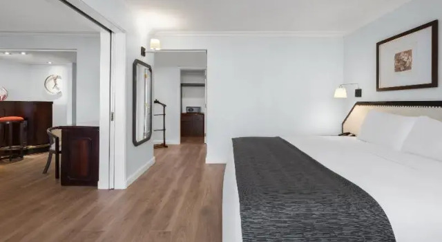 Двухместный люкс Wyndham Garden Santiago Kennedy