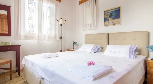 Villa in Lefkogia with Private Pool, Забронировать Вилла Агиос-Василиос 