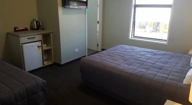 Студия Standard Stumpers Hotel