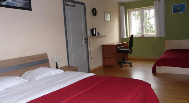 Auberge Grill Le Freyr, Book Hostel / Vandrerhjem Hostels i Ardennes Belge, Hostel / Vandrerhjem