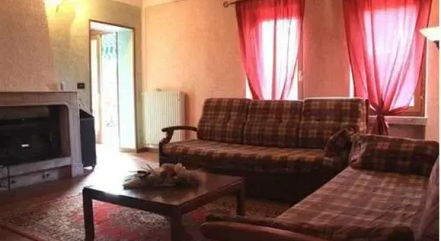 Oasi del Garda, Забронировать Отель Монцамбано Озеро Гарда