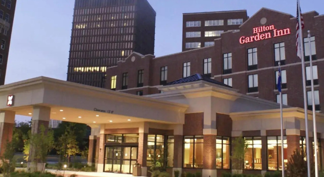 Двухместный люкс c 1 комнатой Hilton Garden Inn Bartlesville