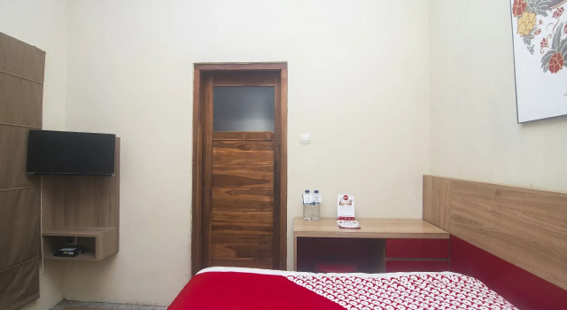 Omahkoe Jaban RedPartner, Book Hotel Hotels in Ngaglik with a Pool, Swimming Pool