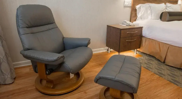 Номер Standard Hotel Strata