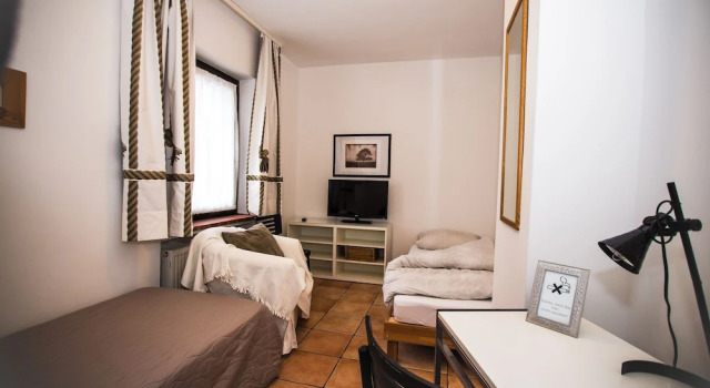 Кровать в общем номере a-domo Apartments Mülheim - Apartments, Lofts & Hostel Rooms - short or longterm - single or grouptravel