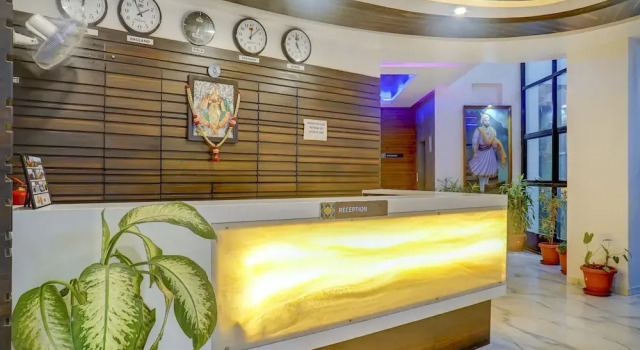Treebo Hotel Shivas, Забронировать Отель Отели штата Махараштры 3 звезды, 3*