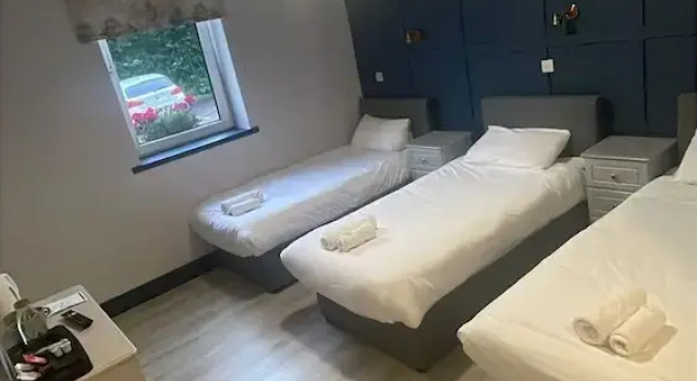 Standard- tredobbelt familie værelse N20 Inn Hotel