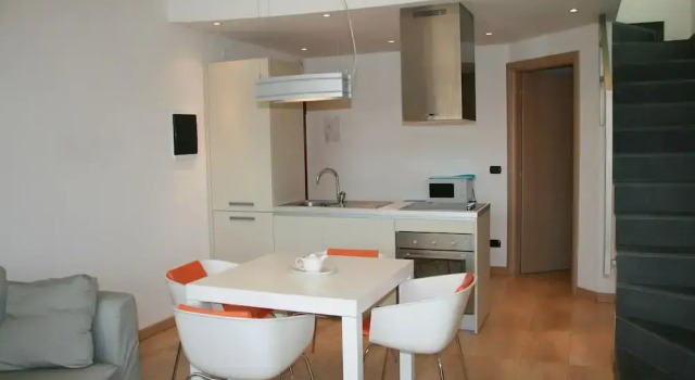 Номер Standard Дуплекс с 2 комнатами с балконом Catania Hills Residence