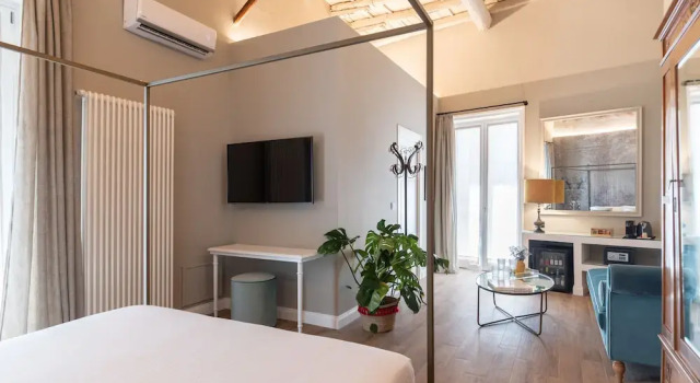 Люкс Luxury c 1 комнатой с балконом Vossia Luxury Rooms & Sicilian Living