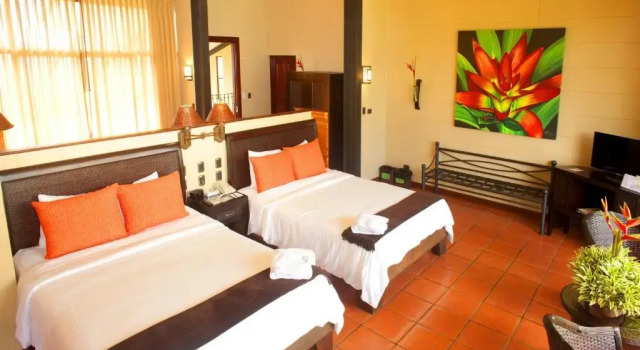 Семейный люкс Hotel Arenal Kioro Suites & Spa