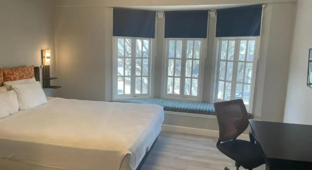 Номер Deluxe Marina Inn