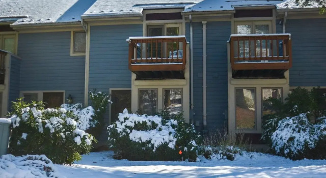 Villages of the Wisp Lakeview Court 2 Bedroom Townhome #13