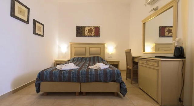 Студия Hotel Continental