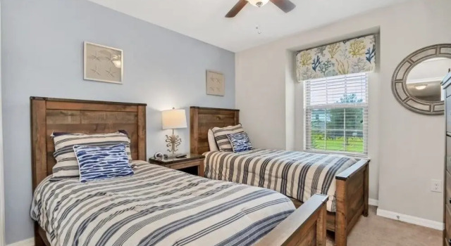 Windsor At Westside Resort Home Pool & Game Room 5 Bedroom Townhouse by Redawning, Book Ferieresort Hoteller i Four Corners med pool, Swimmingpool