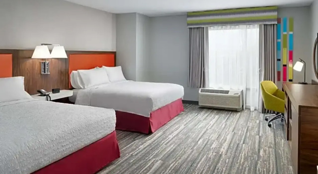 Номер Standard Hampton Inn Towson Downtown