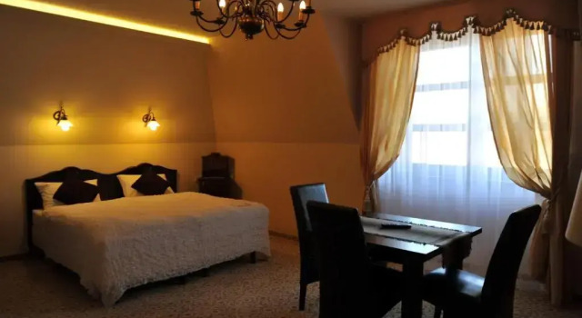 Chutor Kozacki Hotel Spa, Boek Hotel Hotels in Subkarpaten met parkeren, Parkeren