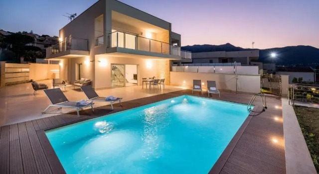 Villa Donald 4, Emma Villas, Book Villa Hotels in Sicily with a Pool, Swimming Pool