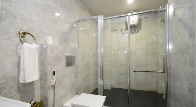 Номер Deluxe Hotel Golden Manor-City Center Bani Park