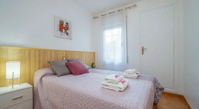 Modern 1-bedroom Apartment With Terrace