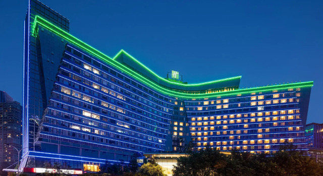 Двухместный номер Standard Holiday Inn Chengdu Century City-WestTower by IHG