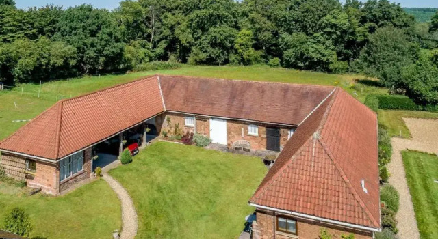 Holly Lodge Country Guest House, Book Pension Blidworth Nottinghamshire