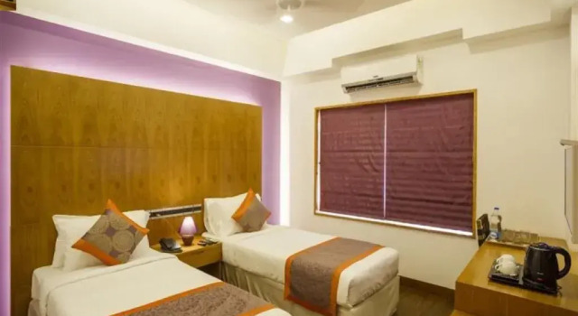 Medora Hotel by Rak Rooms, Забронировать Отель Недорогие отели штата Кералы, недорого