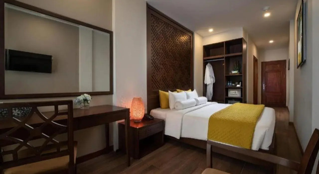 Hanoi Lakeside Premium Hotel & Travel, Prenota Hotel Hoan Kiem Hanoi