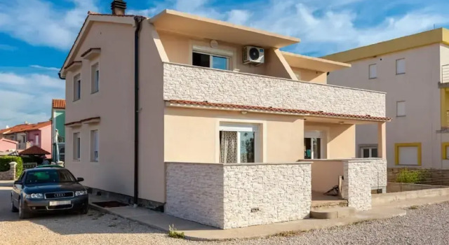 Апартаменты Apartment in Omisalj Near Sea Beach
