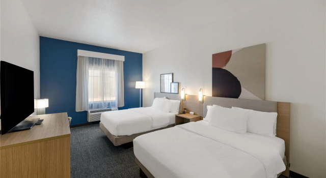 Standard quadruple chambre Spark by Hilton Midland South