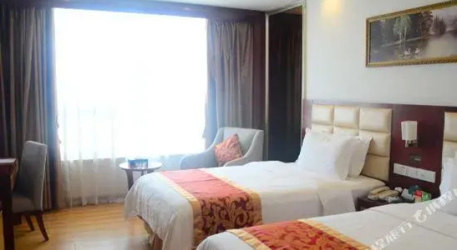Tianhe Hotel (Shenzhen International Convention and Exhibition Center), Boek Hotel Hotels in Guangdong met parkeren, Parkeren