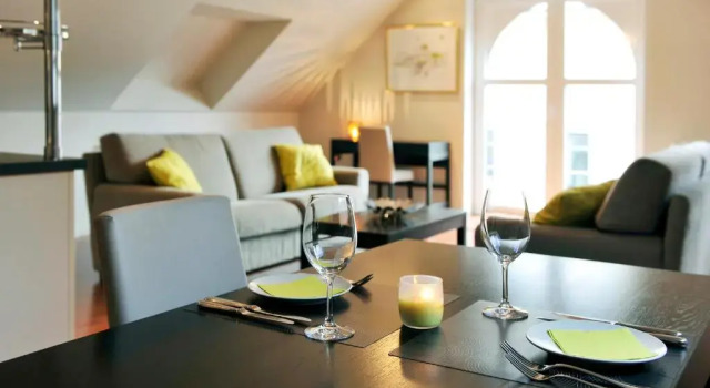 Апартаменты Hotel & Apartments Bibois Leuven
