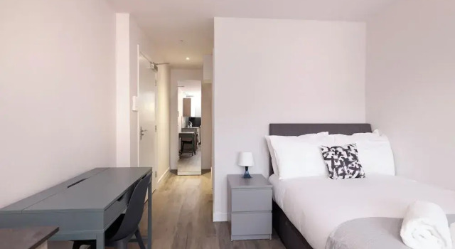 JOIVY Chic Studio near Holyrood Park, Забронировать Апартаменты/квартира Апартаменты Эдинбурга, рядом с Edinburgh University Collection of Historic Musical Instruments, Апартаменты/квартира