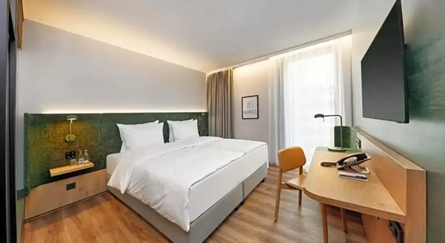 Номер Comfort H+ Hotel Frankfurt Eschborn