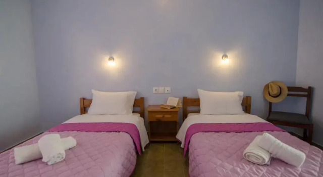 Двухместный номер Standard с балконом George & Irene Hotel
