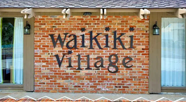 Люкс Waikiki Village Retro Motel by Oceana Resorts