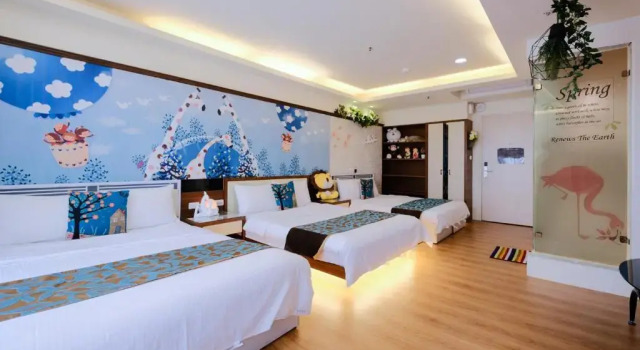 Семейный номер Standard с видом на город 85 Asia Hotel