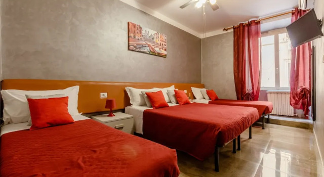 Апартаменты 4-bdr Apt Among Colosseum&termini 10-people