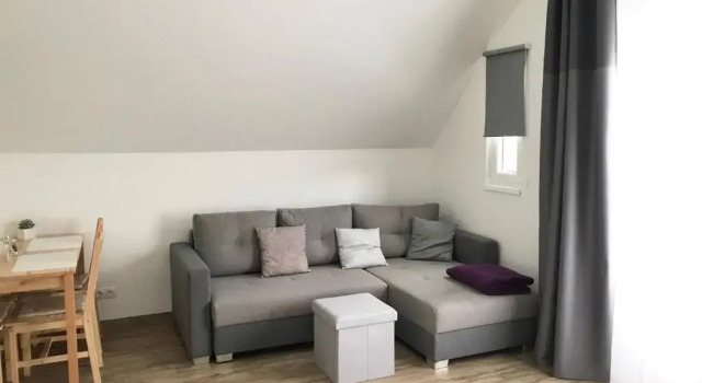 Апартаменты с балконом Dombay House