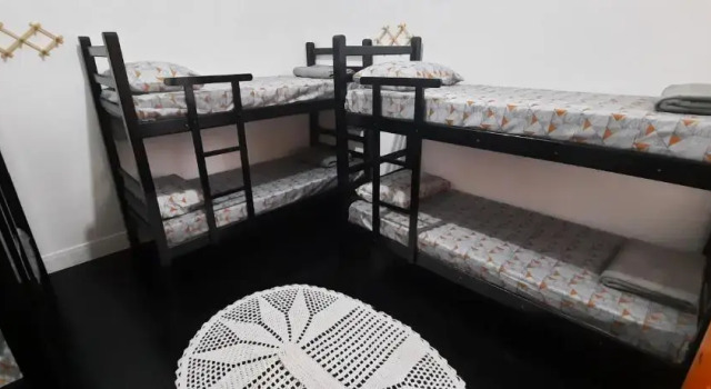 Кровать в общем номере (женский номер) Quintal da Bella Hostel