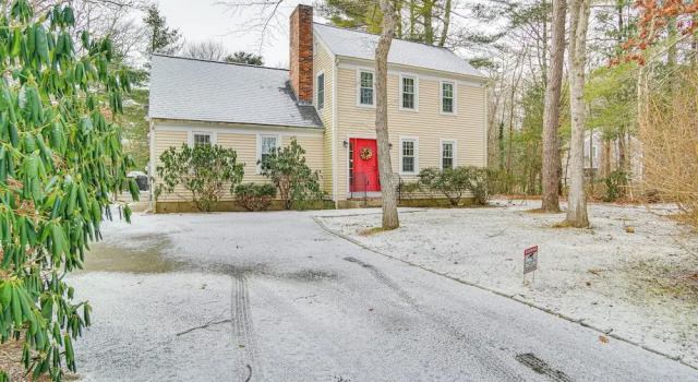 Коттедж 3 Mi to Beaches & Golfing: Family Gem in Cotuit