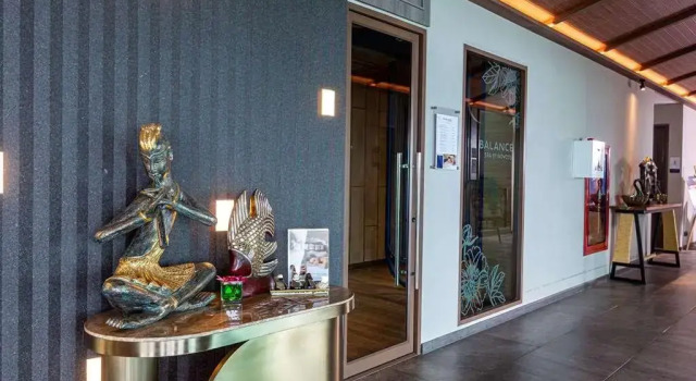 Novotel Koh Si Chang, Забронировать Отель Ко-Сичанг провинция Чонбури, рядом с Больница острова Ко Сичанг