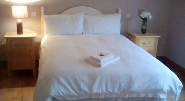 Birchall Bay B&B, Prenota Bed & breakfast Oughterard 