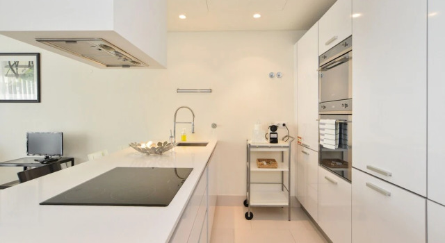 Апартаменты Sunny & Bright Amoreiras Apartment
