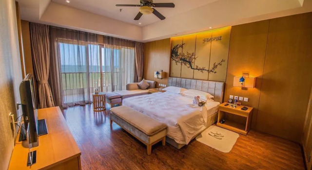 Qinhuangdao Arcadia Seaside Holiday Hotel, Book Hotel Changli Hebei