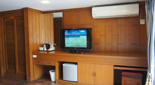 Renoir boutique hotel
