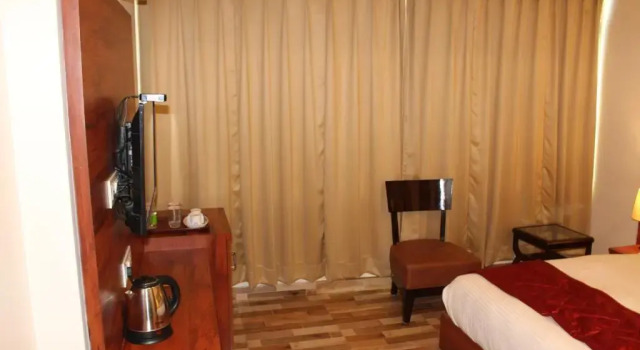 Двухместный номер Deluxe Red Crown Hotel