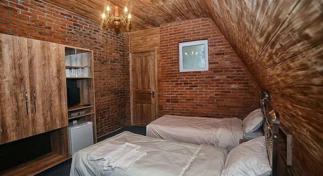 Chateau Chikovani, Rezervovat Hotel Hotely v Imereti s parkováním, Parkování
